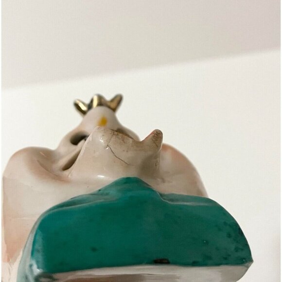 Vintage Man with Open Mouth Fly on Nose Ceramic Ashtray Flaws - Picture 3 of 16